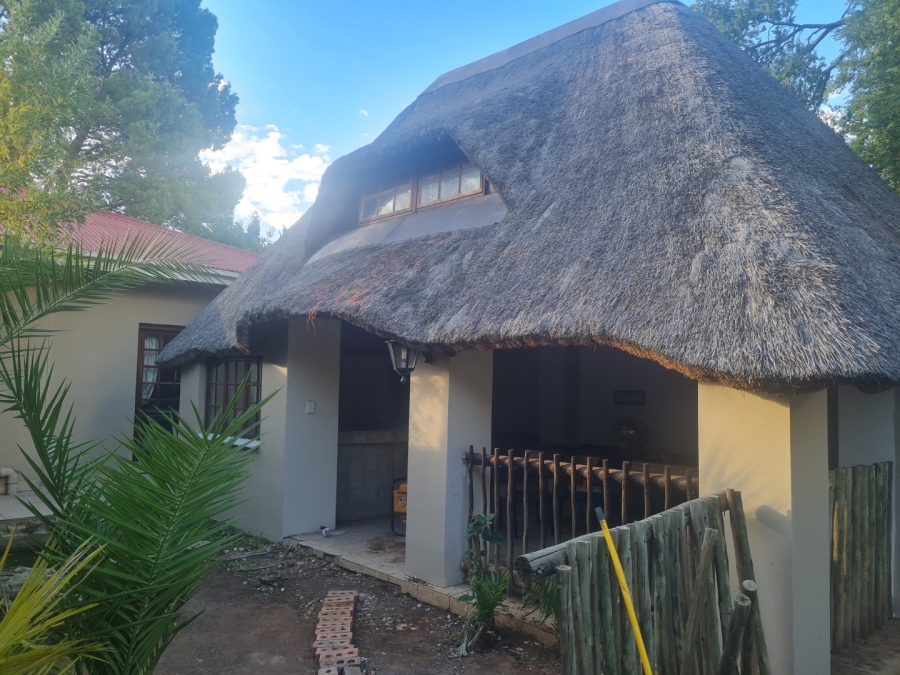 5 Bedroom Property for Sale in Noordhoek Free State